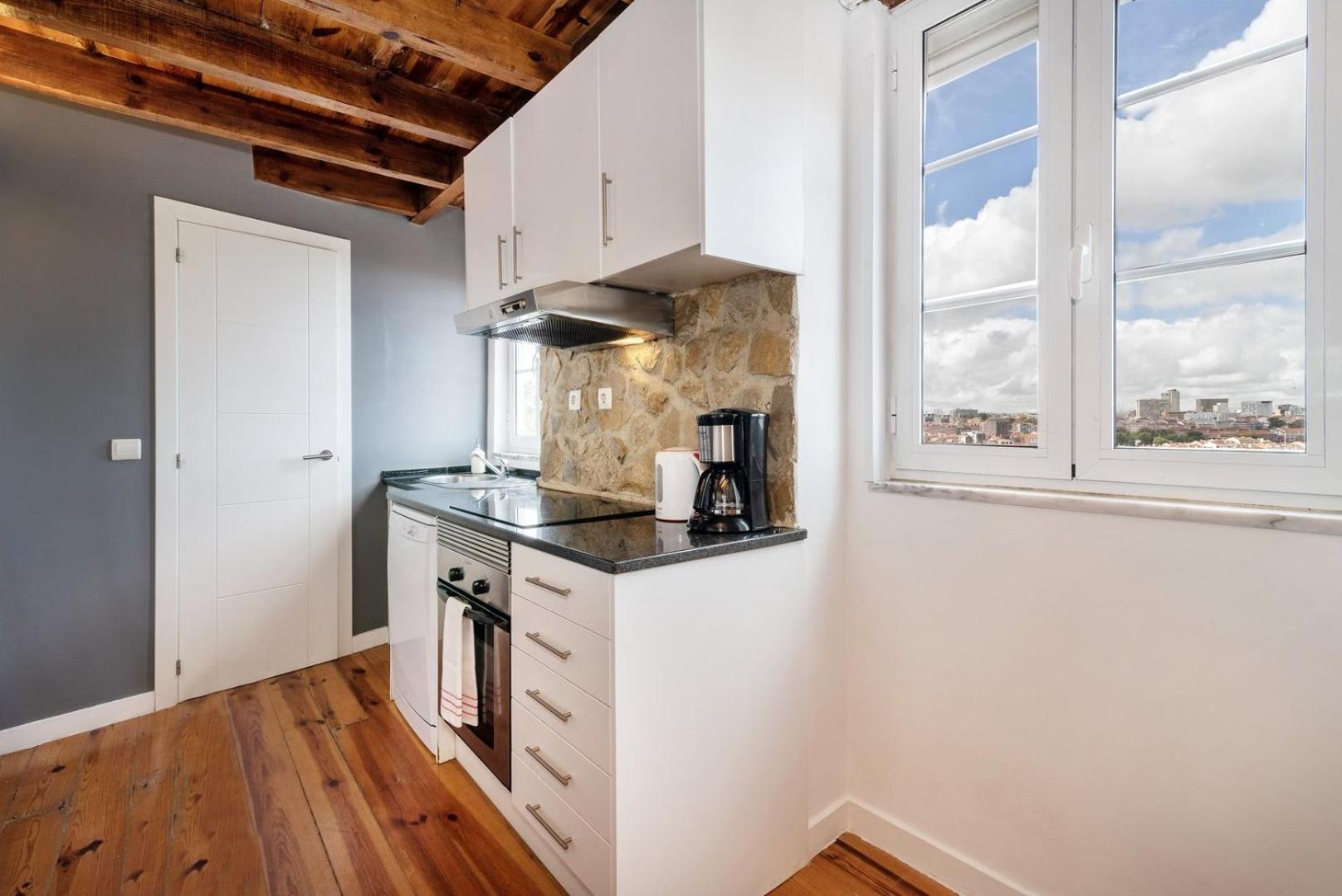 Apartment Guestready - Fantastic Rustic Duplex With Terrace Lisbon