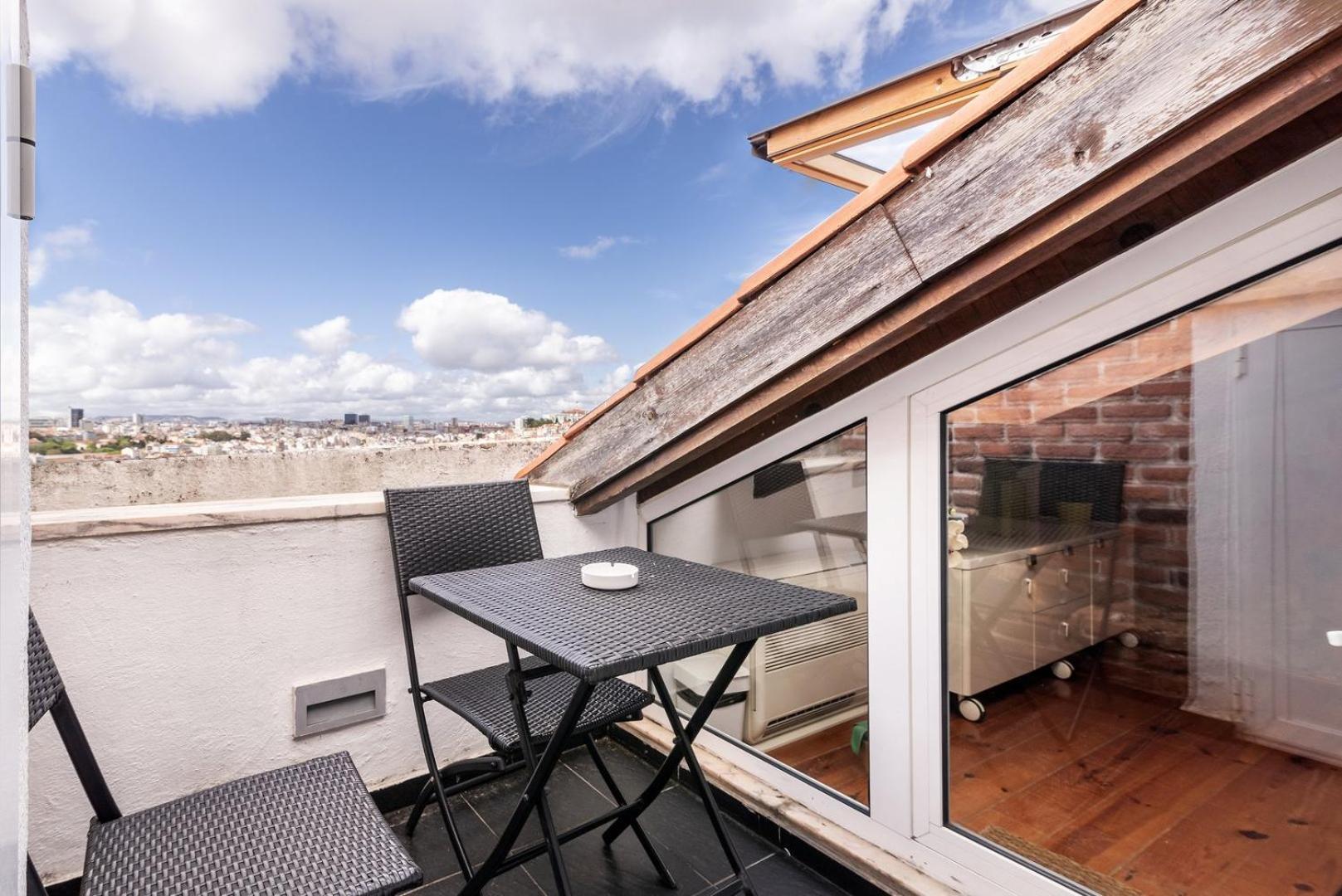 Guestready - Fantastic Rustic Duplex With Terrace * Lisbon